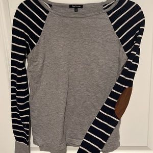 Navy and Grey Sweater with elbow patches Size Small from Pink Clover